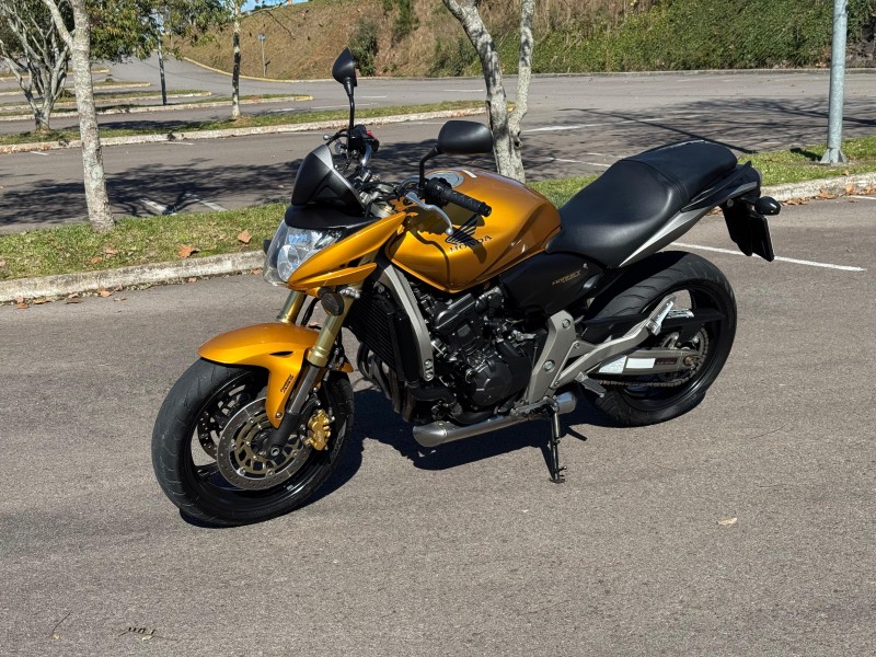 CB 600F HORNET - 2009 - BENTO GONçALVES