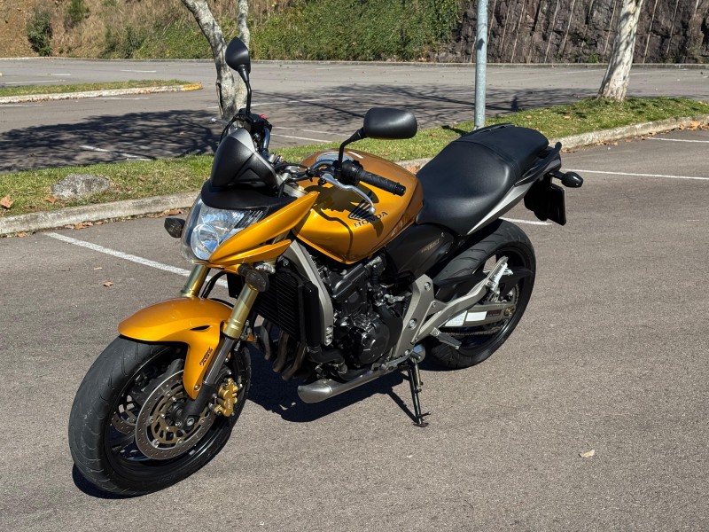 CB 600F HORNET - 2009 - BENTO GONçALVES