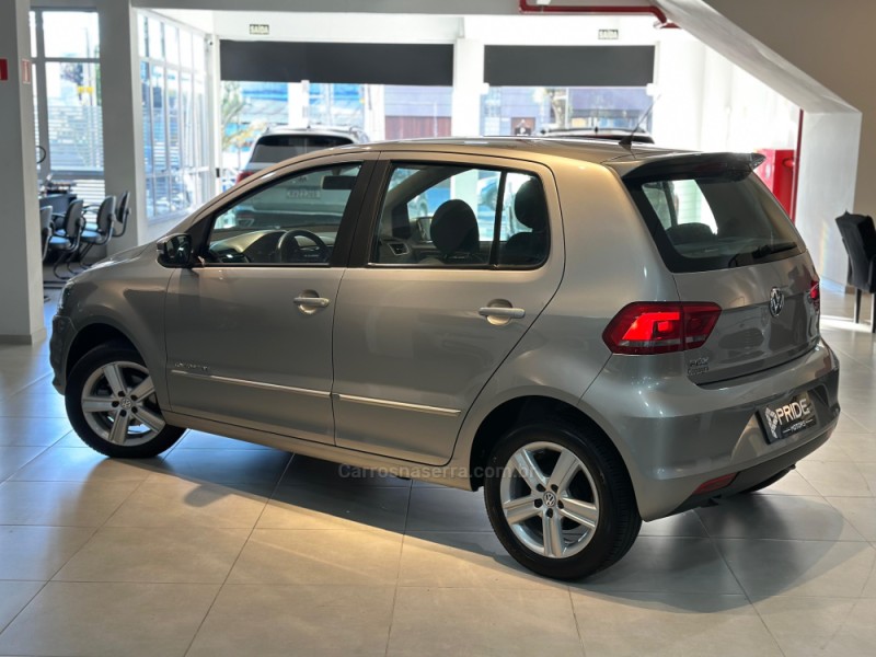 FOX 1.0 MPI COMFORTLINE 12V FLEX 4P MANUAL - 2016 - CAXIAS DO SUL