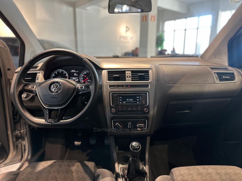 FOX 1.0 MPI COMFORTLINE 12V FLEX 4P MANUAL - 2016 - CAXIAS DO SUL