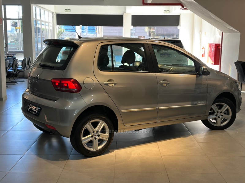 FOX 1.0 MPI COMFORTLINE 12V FLEX 4P MANUAL - 2016 - CAXIAS DO SUL