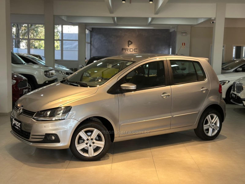 FOX 1.0 MPI COMFORTLINE 12V FLEX 4P MANUAL - 2016 - CAXIAS DO SUL