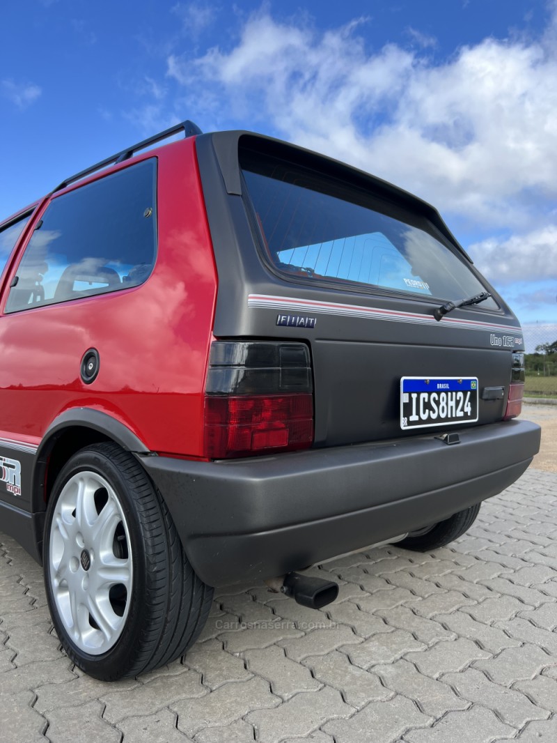UNO 1.6 R 8V GASOLINA 2P MANUAL - 1994 - ANTôNIO PRADO