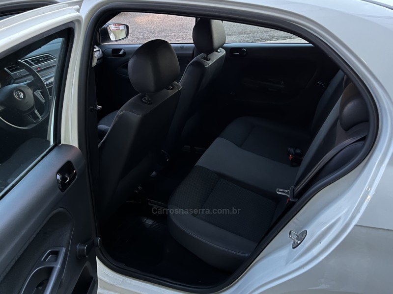 GOL 1.0 12V MPI TOTALFLEX 4P MANUAL - 2020 - VACARIA