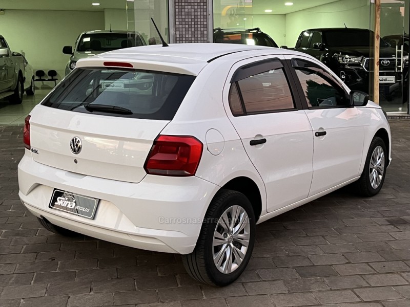 GOL 1.0 12V MPI TOTALFLEX 4P MANUAL - 2020 - VACARIA