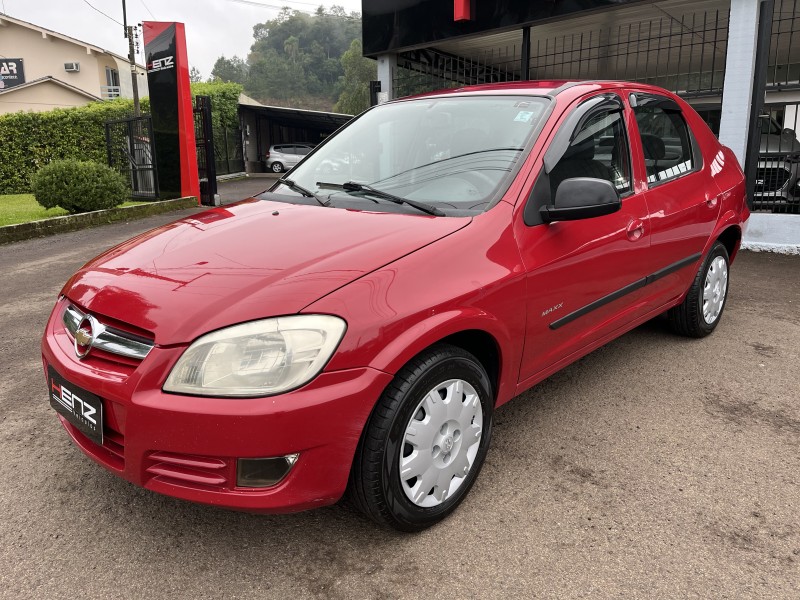 PRISMA 1.4 MPFI MAXX 8V FLEX 4P MANUAL