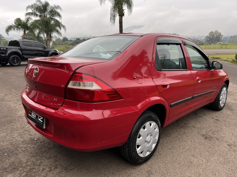 PRISMA 1.4 MPFI MAXX 8V FLEX 4P MANUAL - 2009 - BOM PRINCíPIO