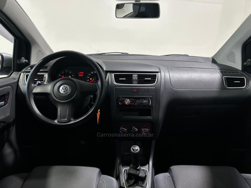 FOX 1.0 MI 8V FLEX 4P MANUAL - 2012 - CAXIAS DO SUL