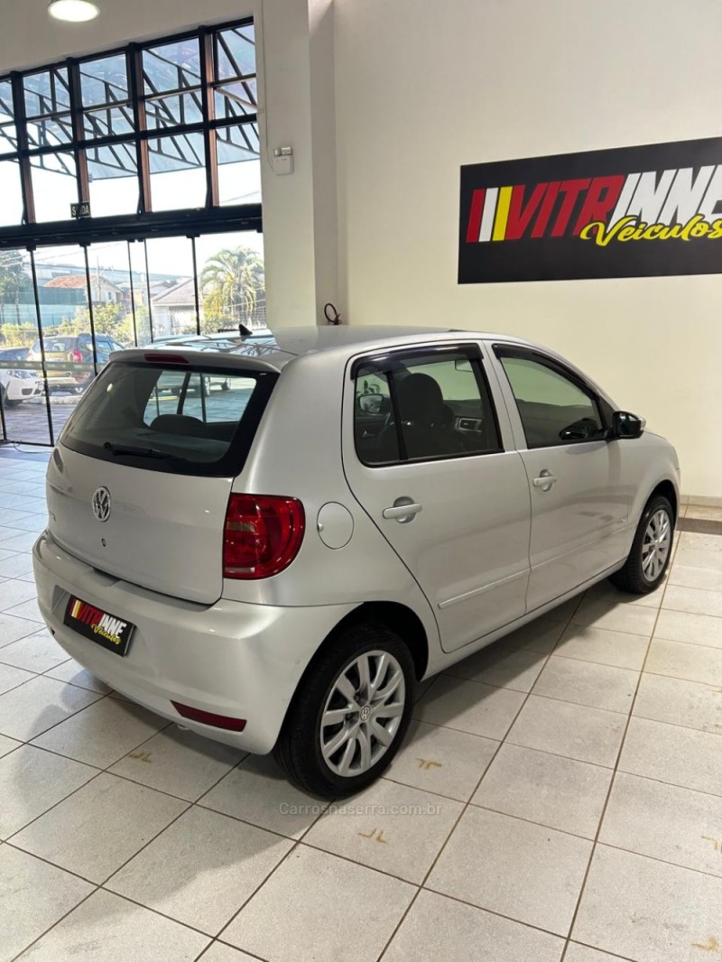 FOX 1.0 MI 8V FLEX 4P MANUAL - 2012 - CAXIAS DO SUL