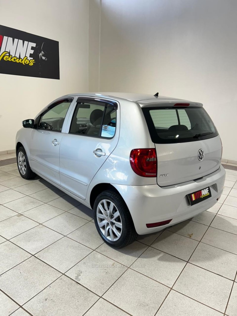 FOX 1.0 MI 8V FLEX 4P MANUAL - 2012 - CAXIAS DO SUL