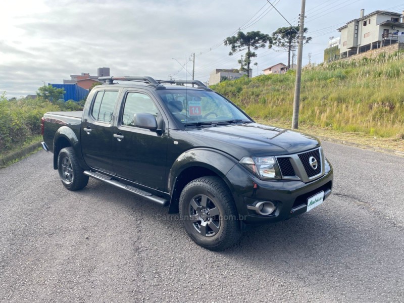 FRONTIER 2.5 SV ATTACK 4X4 CD TURBO ELETRONIC DIESEL 4P MANUAL - 2014 - FLORES DA CUNHA