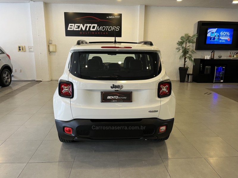 RENEGADE 1.8 16V FLEX LONGITUDE 4P AUTOMÁTICO - 2016 - BENTO GONçALVES