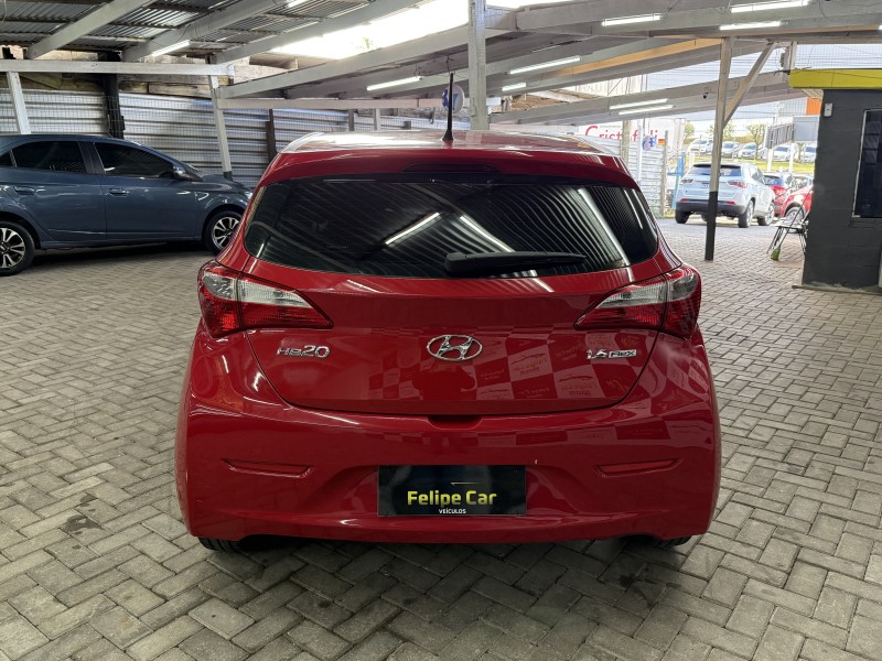 HB20 1.6 COMFORT PLUS 16V FLEX 4P MANUAL - 2014 - CAXIAS DO SUL