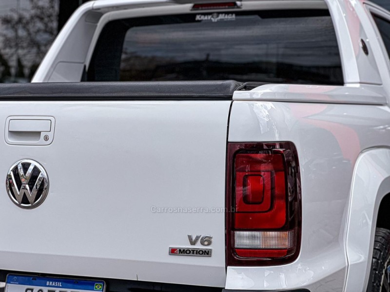 AMAROK 3.0 V6 EXTREME CD DIESEL 4X4 AT 4P AUTOMÁTICO - 2022 - CANELA