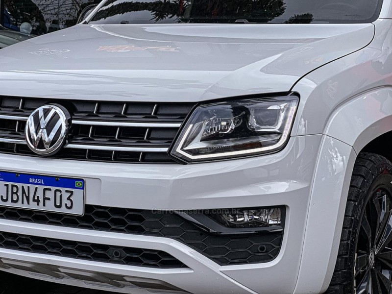 AMAROK 3.0 V6 EXTREME CD DIESEL 4X4 AT 4P AUTOMÁTICO - 2022 - CANELA