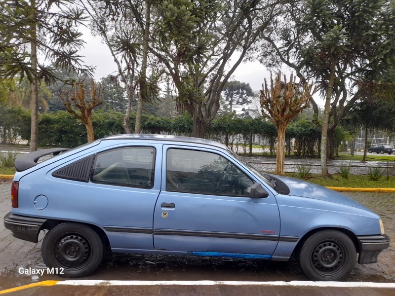 KADETT 1.8 EFI GL 8V GASOLINA 2P MANUAL