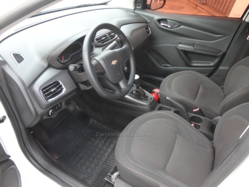 ONIX 1.4 MPFI LT 8V FLEX 4P MANUAL - 2014 - BENTO GONçALVES