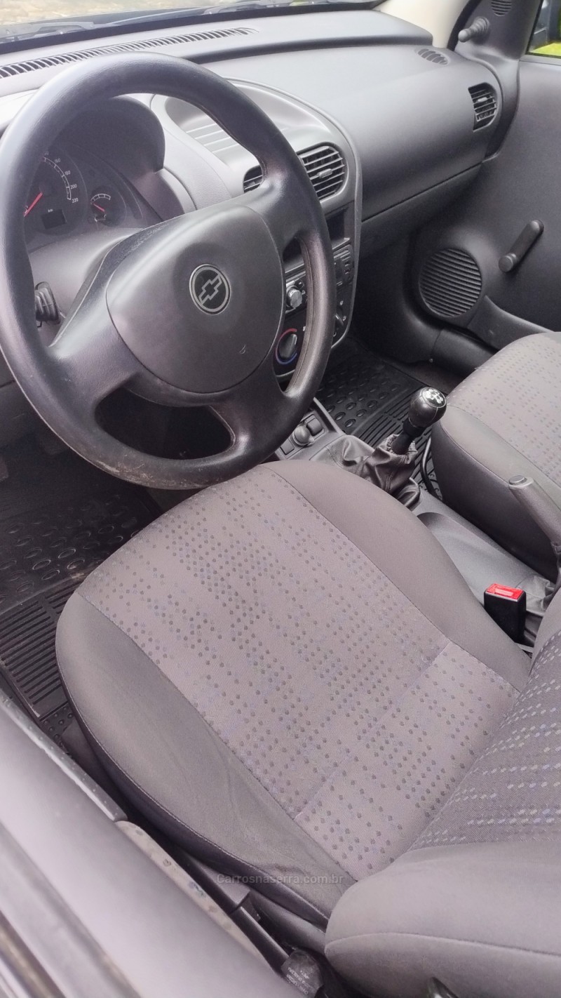 CORSA 1.4 MPFI MAXX 8V FLEX 4P MANUAL - 2011 - CAMPO BOM