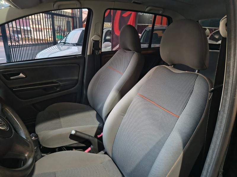 FOX 1.6 MI ITREND 8V FLEX 4P MANUAL - 2012 - CAXIAS DO SUL