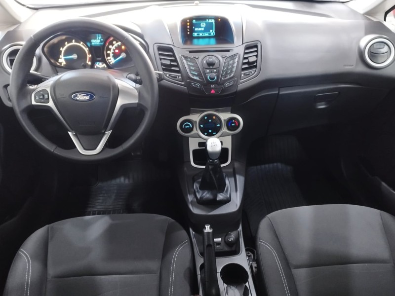 FIESTA 1.6 SE HATCH PLUS 16V FLEX 4P MANUAL - 2014 - CAXIAS DO SUL