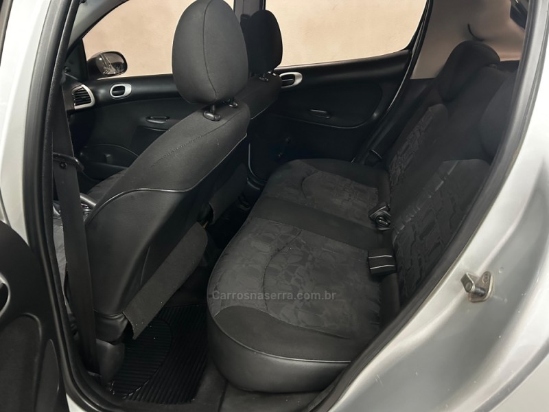 207 1.4 XR 8V FLEX 4P MANUAL - 2009 - CAXIAS DO SUL