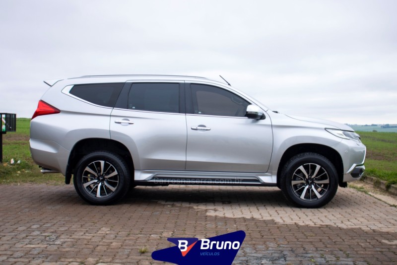 PAJERO SPORT 2.4 HPE 4X4 DIESEL 4P AUTOMÁTICA - 2020 - PALMEIRA DAS MISSõES