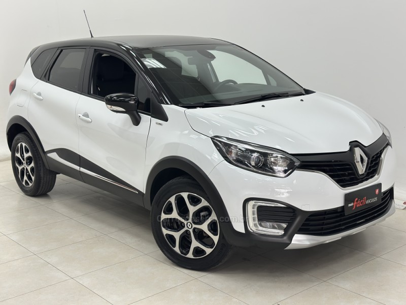 CAPTUR 1.6 16V INTENSE BOSE FLEX 4P AUTOMÁTICO
