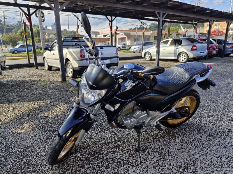 CB 300R ABS - 2013 - CAXIAS DO SUL