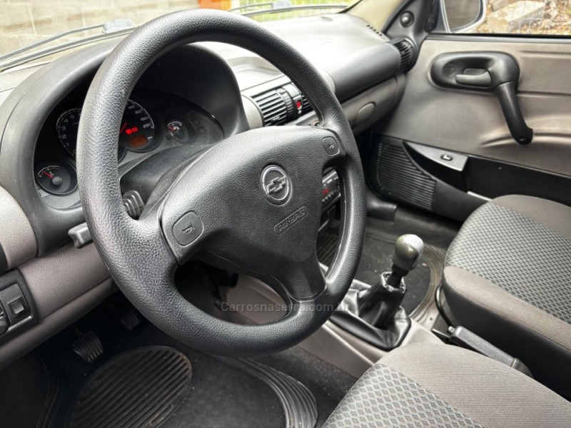 CLASSIC 1.0 MPFI LS 8V FLEX 4P MANUAL - 2013 - CAXIAS DO SUL