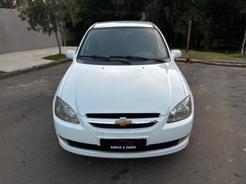 CLASSIC 1.0 MPFI LS 8V FLEX 4P MANUAL - 2013 - CAXIAS DO SUL