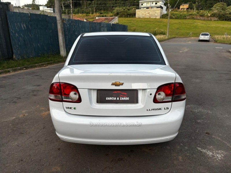 CLASSIC 1.0 MPFI LS 8V FLEX 4P MANUAL - 2013 - CAXIAS DO SUL