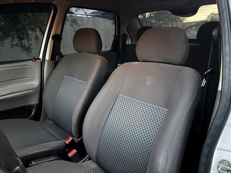 CLASSIC 1.0 MPFI LS 8V FLEX 4P MANUAL - 2013 - CAXIAS DO SUL