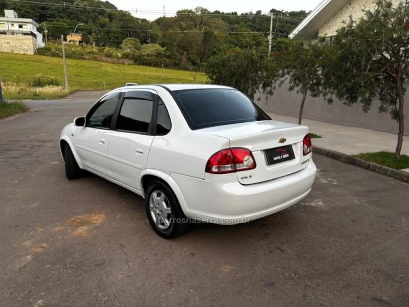 CLASSIC 1.0 MPFI LS 8V FLEX 4P MANUAL - 2013 - CAXIAS DO SUL