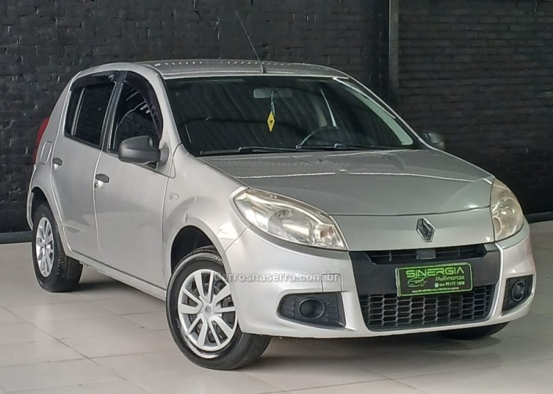 SANDERO 1.0 AUTHENTIQUE 16V FLEX 4P MANUAL - 2013 - CAXIAS DO SUL