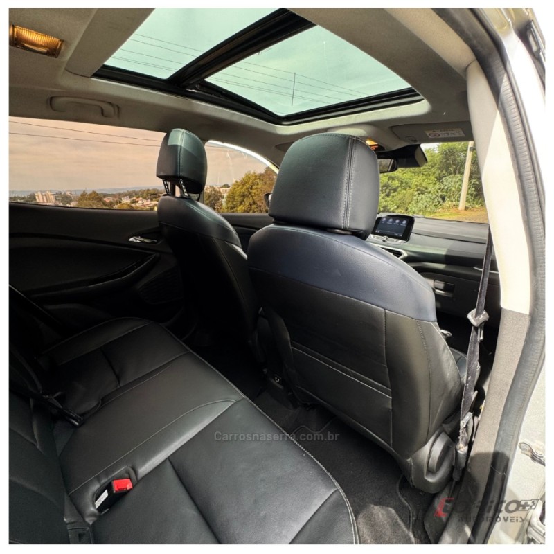 TRACKER 1.2 12V PREMIER TURBO FLEX 4P AUTOMÁTICO - 2023 - CAMPO BOM