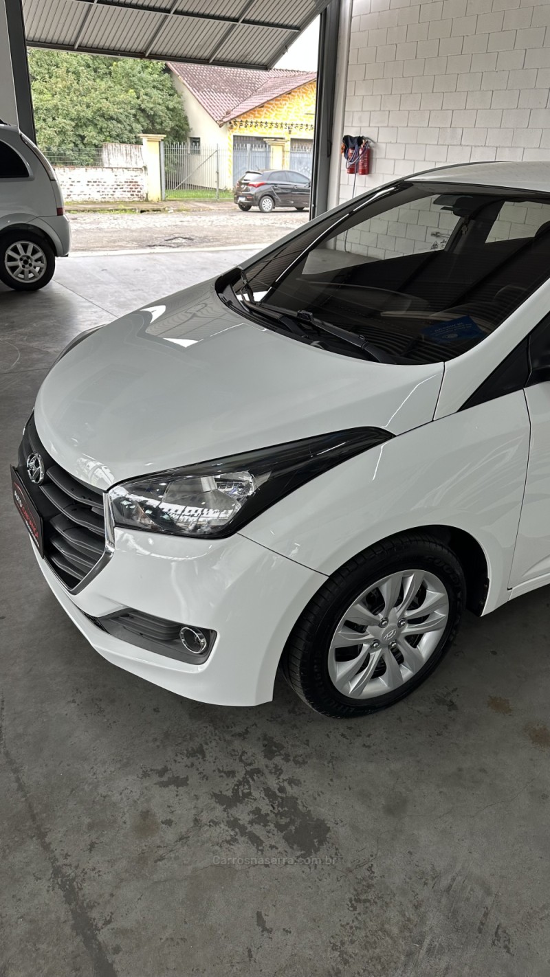 HB20 1.0 COMFORT 12V FLEX 4P MANUAL - 2017 - MONTENEGRO