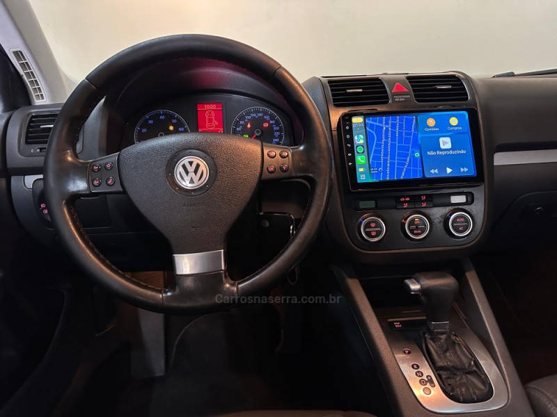JETTA 2.5 I 20V 170CV GASOLINA 4P TIPTRONIC - 2008 - NOVO HAMBURGO