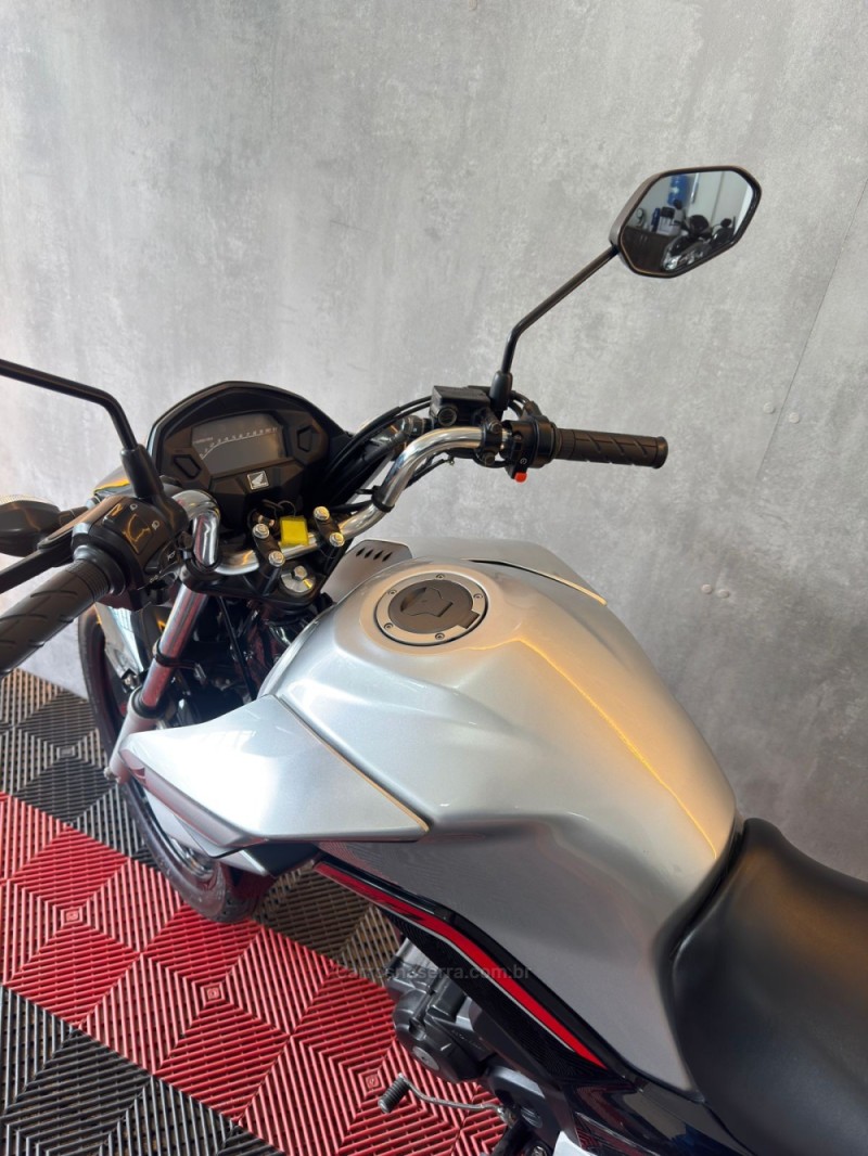 CG 160 TITAN - 2023 - PORTãO