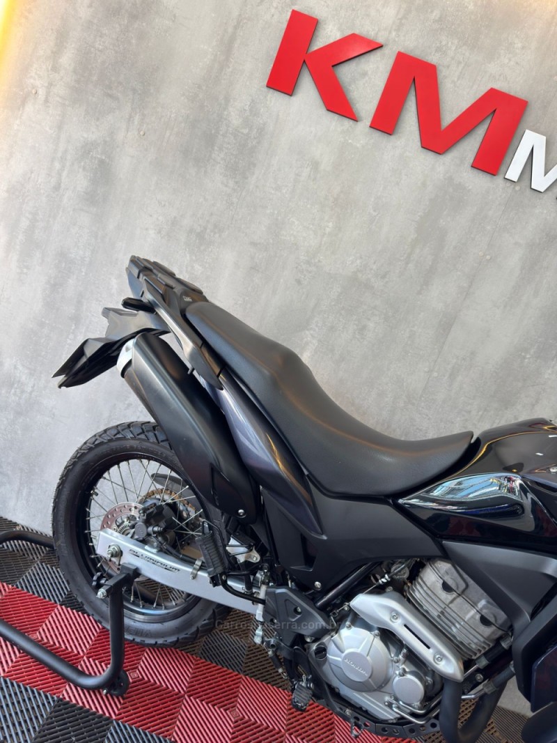 XRE 300 ABS - 2022 - PORTãO