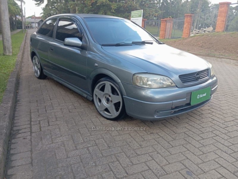 ASTRA 1.8 MPFI GL 8V GASOLINA 4P MANUAL - 2001 - CAXIAS DO SUL