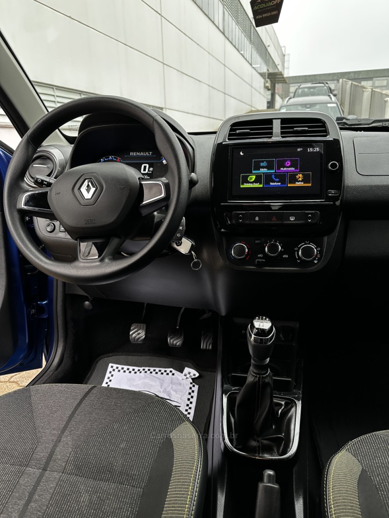KWID 1.0 12V OUTSIDER FLEX 4P MANUAL - 2023 - CAXIAS DO SUL