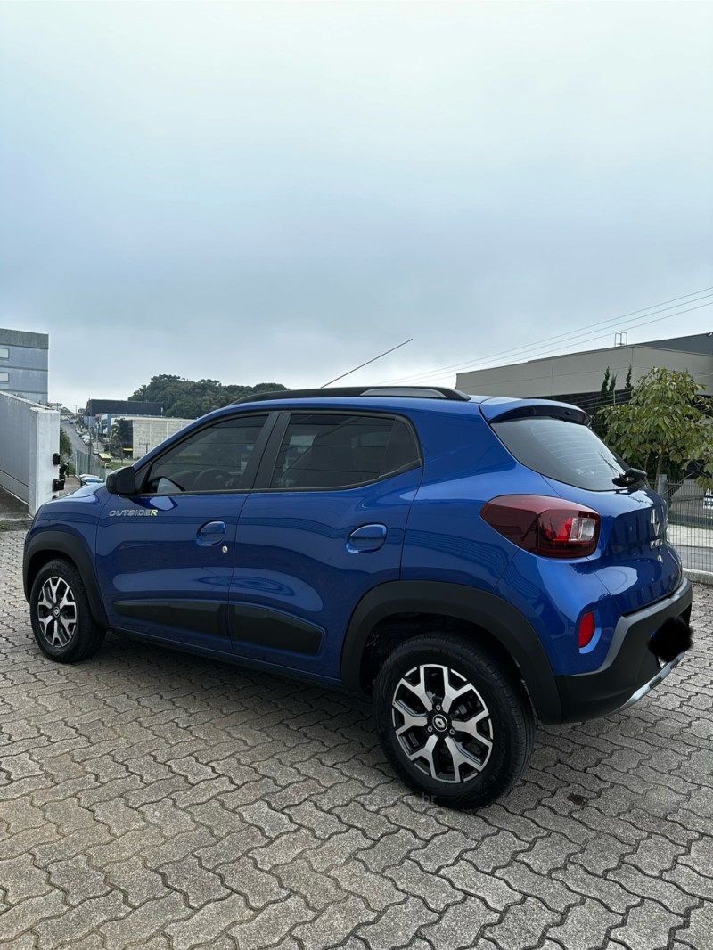 KWID 1.0 12V OUTSIDER FLEX 4P MANUAL - 2023 - CAXIAS DO SUL