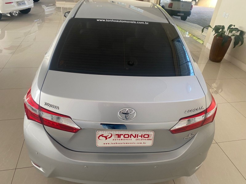 COROLLA 2.0 XEI 16V FLEX 4P AUTOMÁTICO - 2015 - LAJEADO