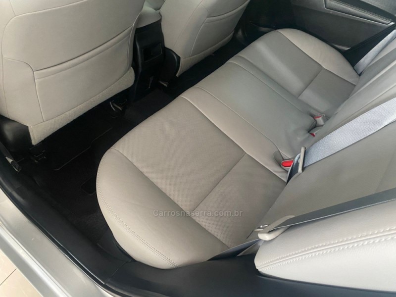COROLLA 2.0 XEI 16V FLEX 4P AUTOMÁTICO - 2015 - LAJEADO
