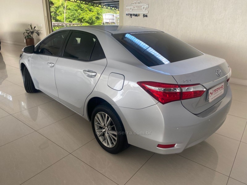 COROLLA 2.0 XEI 16V FLEX 4P AUTOMÁTICO - 2015 - LAJEADO