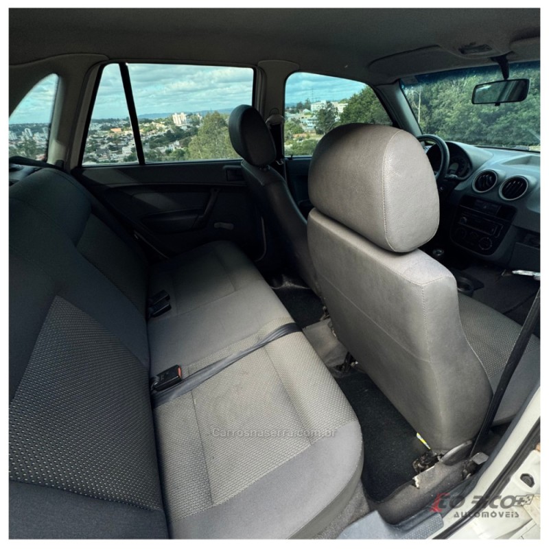 GOL 1.0 MI PLUS 8V FLEX 4P MANUAL G.IV - 2008 - CAMPO BOM