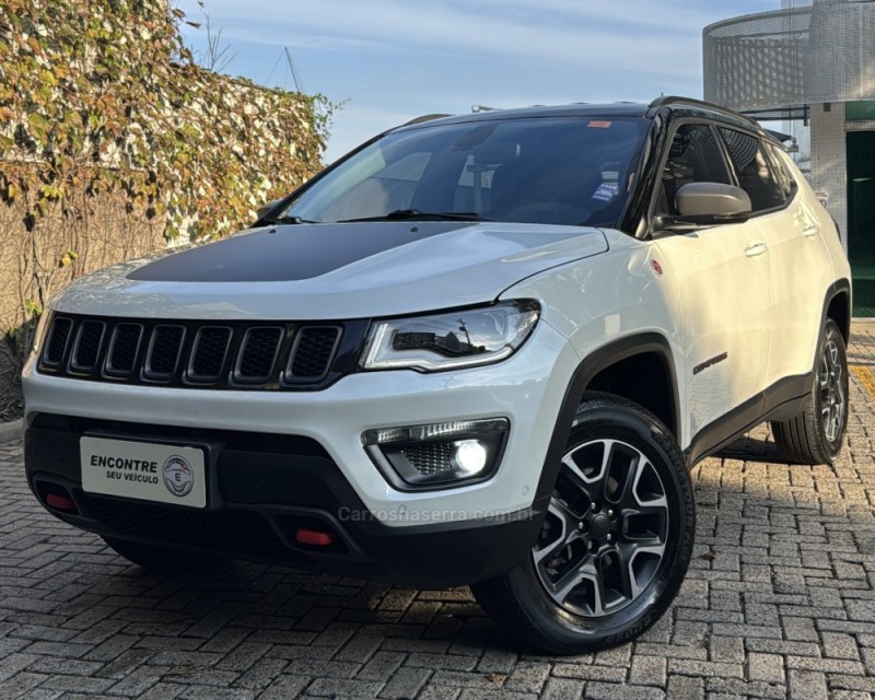 COMPASS 2.0 TRAILHAWK TD350 TURBO DIESEL 4X4 4P AUTOMÁTICO - 2019 - TAQUARA