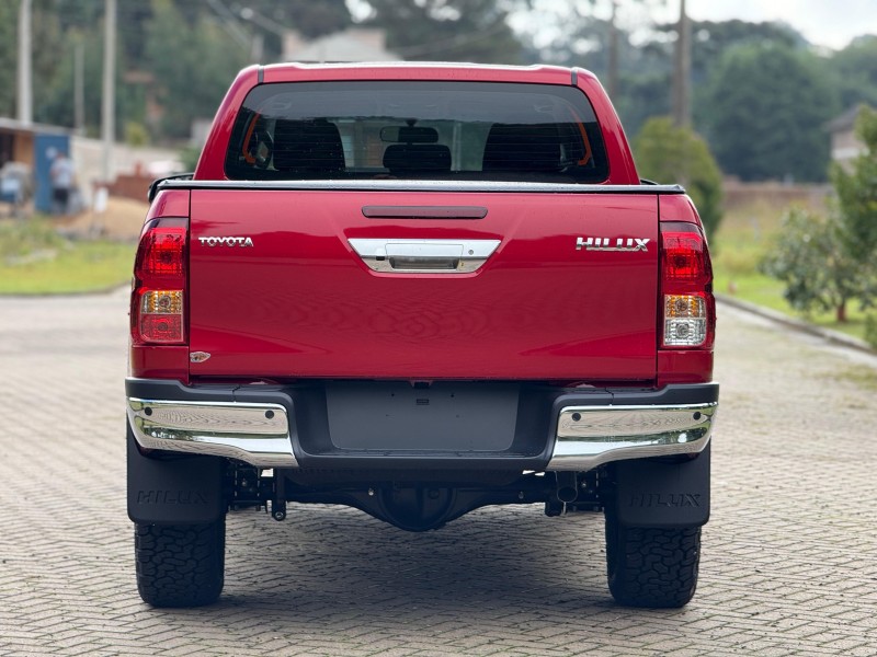 HILUX  - 2025 - CANELA