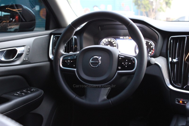 S60 2.0 T5 INSCRIPTION 16V TURBO GASOLINA 4P AUTOMÁTICO - 2020 - CAXIAS DO SUL
