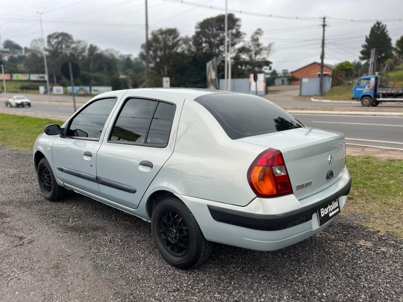 CLIO 1.0 AUTHENTIQUE 16V FLEX 4P MANUAL - 2004 - FARROUPILHA